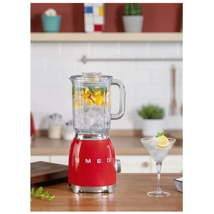 Smeg Smoothie Blender 800 W 1,5 lt Kapasiteyle Turbo Fonksiyonu Kırmızı Renk