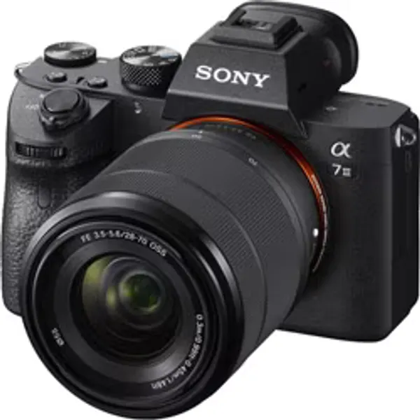 Sony A7 III + 28-70mm Lens Aynasız Fotoğraf Makinesi