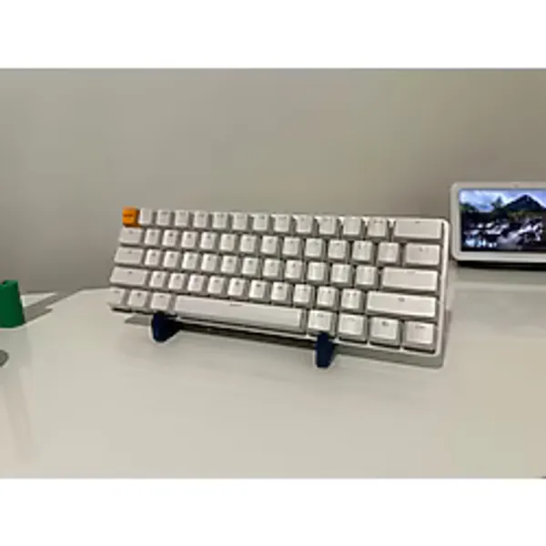 SORA DESIGN Duvara Monte ve Masaüstü Klavye Standı - Minimal Organizer Tutucu