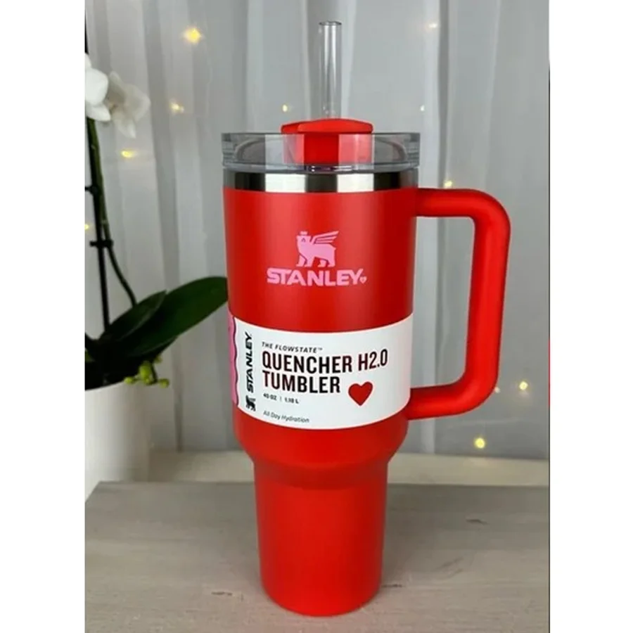 Stanley x Starbucks Holiday Quencher Red 40OZ Pipetli Çelik Termos - Kırmızı