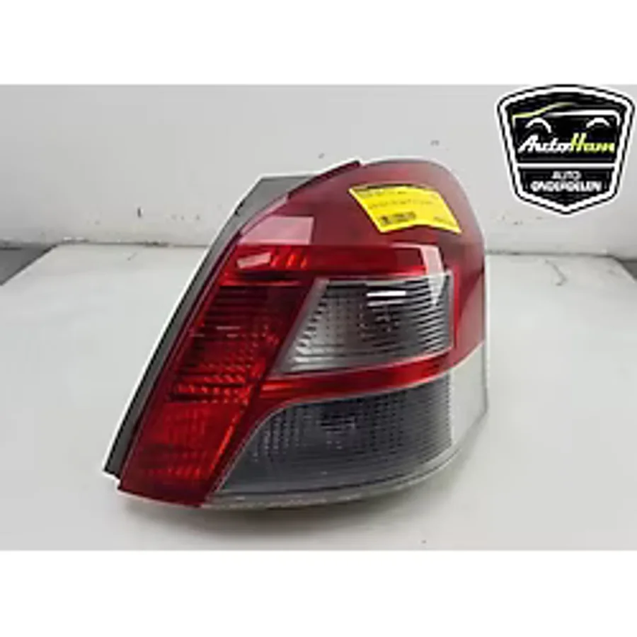 Toyota Yaris Arka Stop Ledlı Beyaz Sağ 2009- (Oem No: 815510D251)