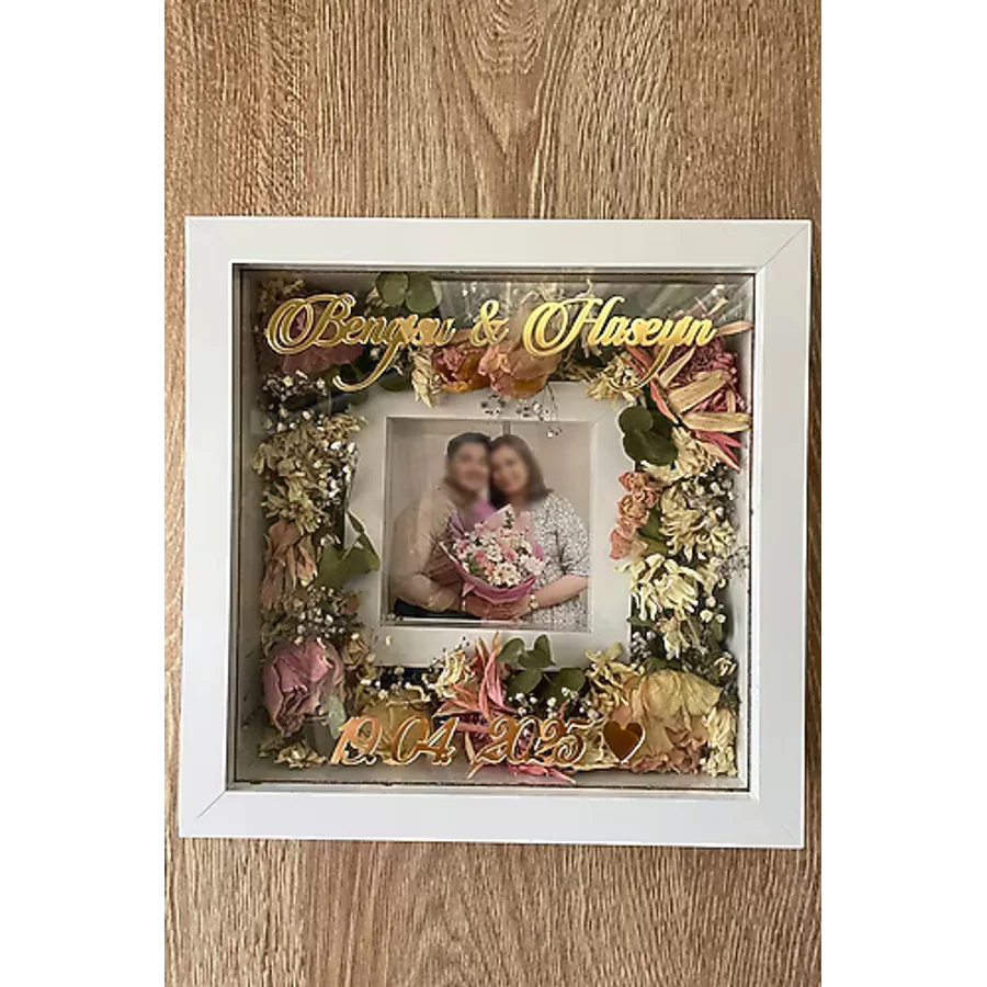 Verda Çerçeve 25x25 Cm Fotoğraf Bölümlü Ledli Isimli Anı Çerçevesi! Yeni Trend Anı Çerçevesi