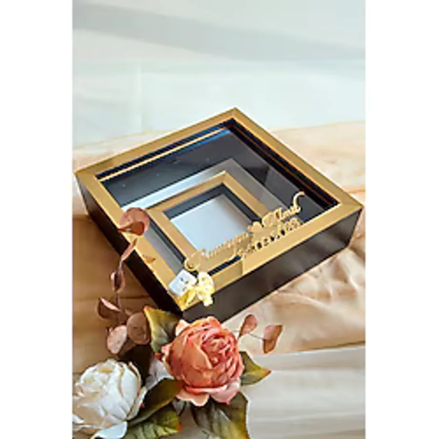 Verda Çerçeve 25x25 Cm Siyah-gold Fotoğraf Bölümlü Ledli Isimli Anı Çerçevesi! Yeni Trend Anı Çerçevesi